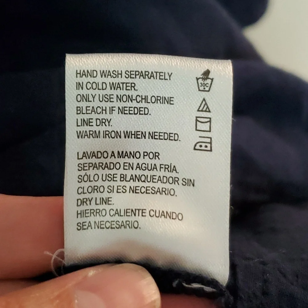 Bila Navy Embroidered Top XXL - Picture 6 of 7